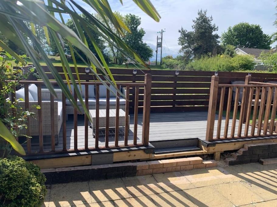 Mikes At Menai - Stylish & Spacious 3 Bed House In Menai Bridge. 外观 照片