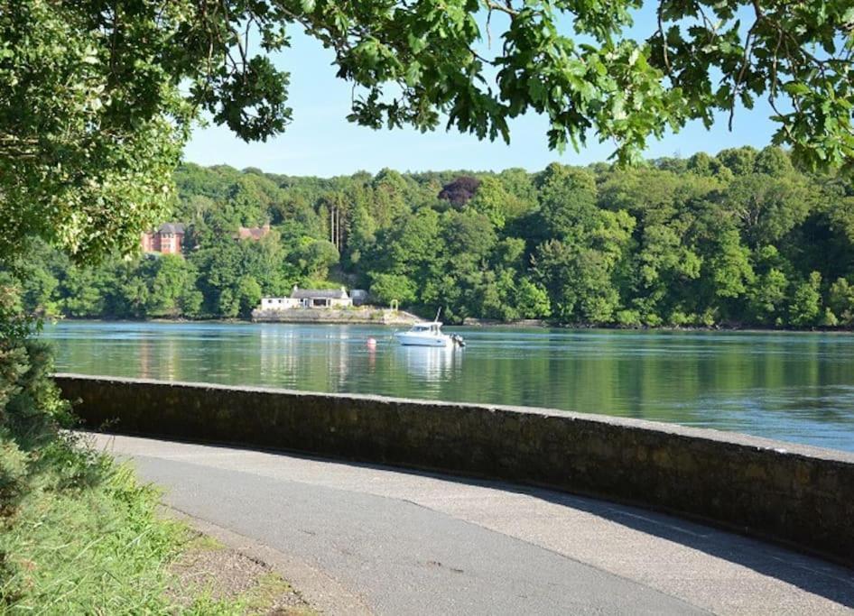 Mikes At Menai - Stylish & Spacious 3 Bed House In Menai Bridge. 外观 照片
