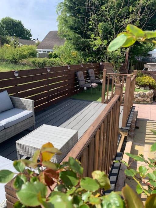 Mikes At Menai - Stylish & Spacious 3 Bed House In Menai Bridge. 外观 照片